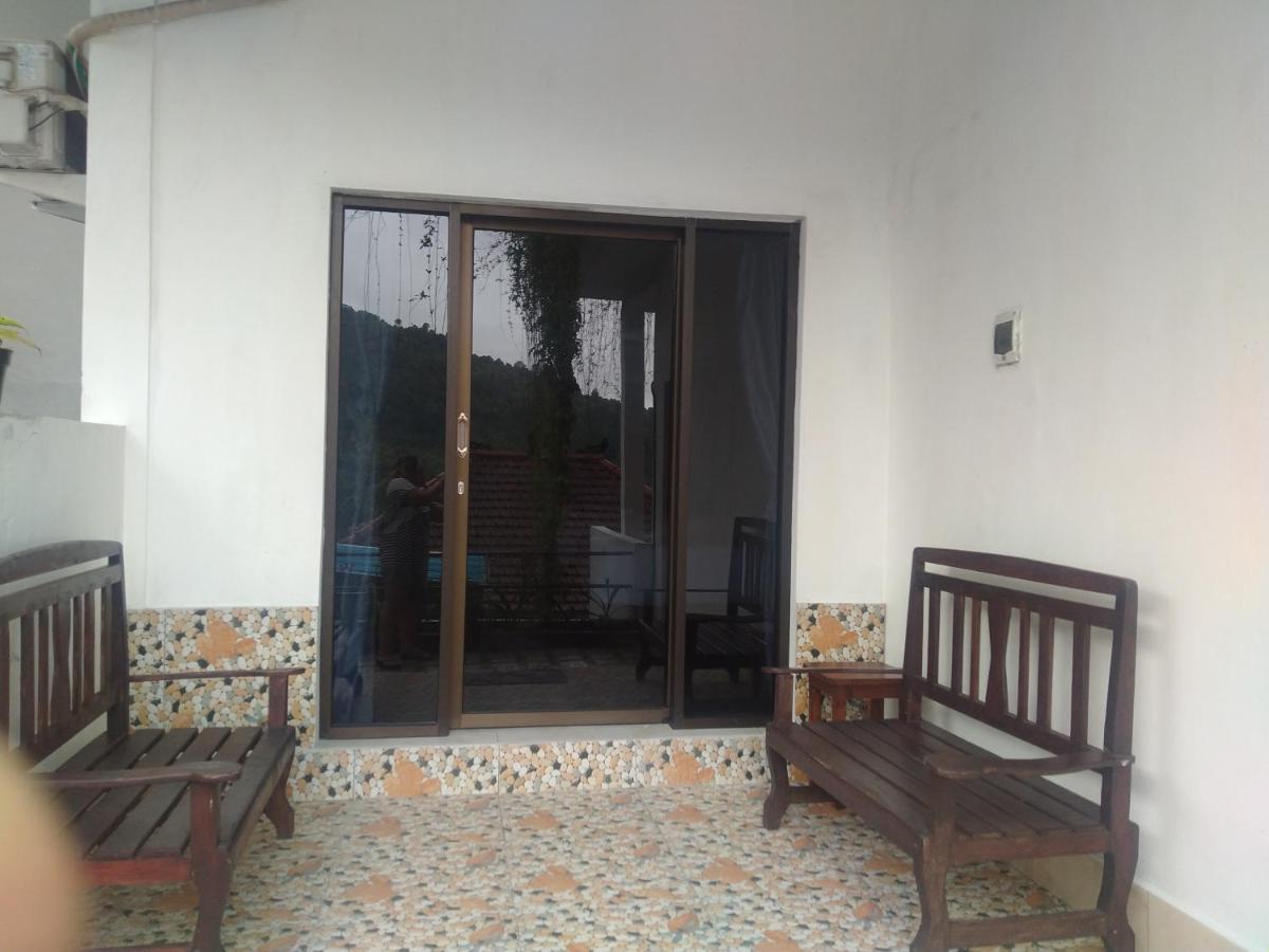 Adila Warung And Homestay Munduk  Exterior photo